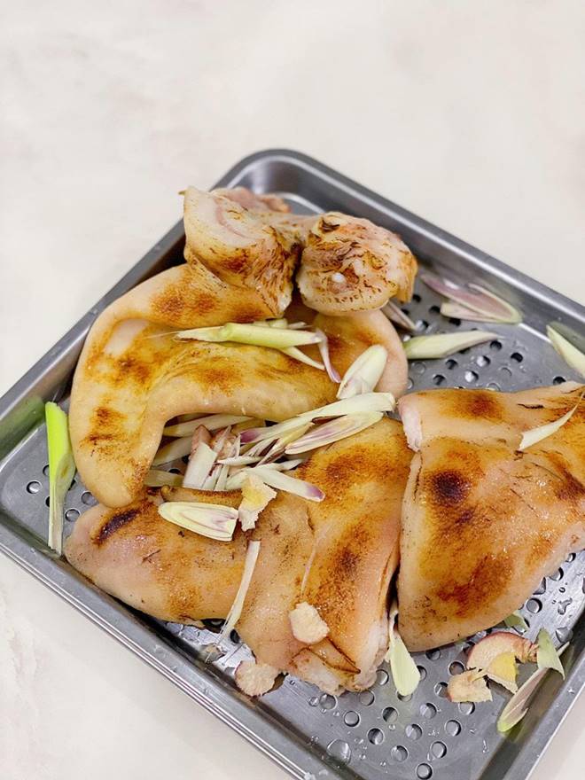 Cách làm chạo tai giòn sần sật, thơm ngon thanh mát tha hồ nhậu chơi ngày hè-1