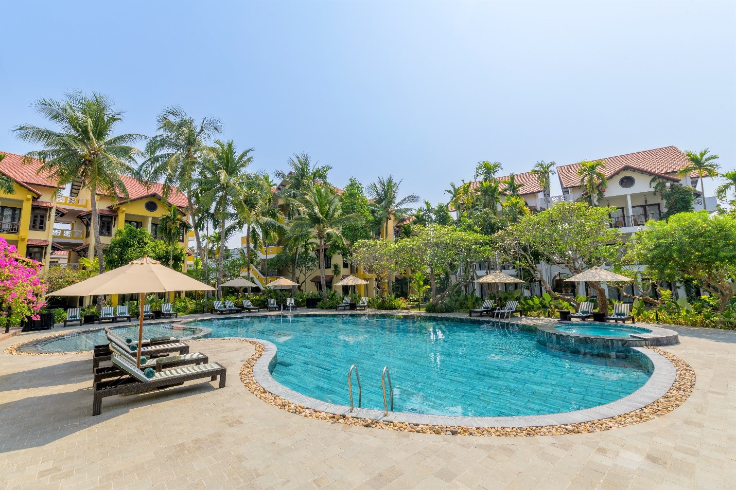 Trải nghiệm đa sắc màu ở Anmira Resort & Spa Hoi An-2
