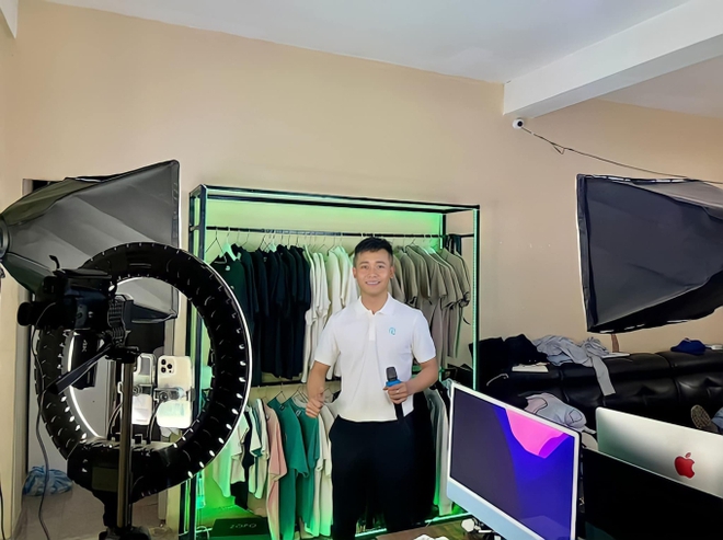 Bất ngờ với độ giàu của thanh niên xứ Nghệ livestream bán áo thun, đồ khô sống qua ngày-4