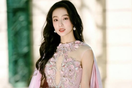 Dấu chấm hết cho nữ diễn viên vừa lộ clip nhạy cảm dài 20 phút