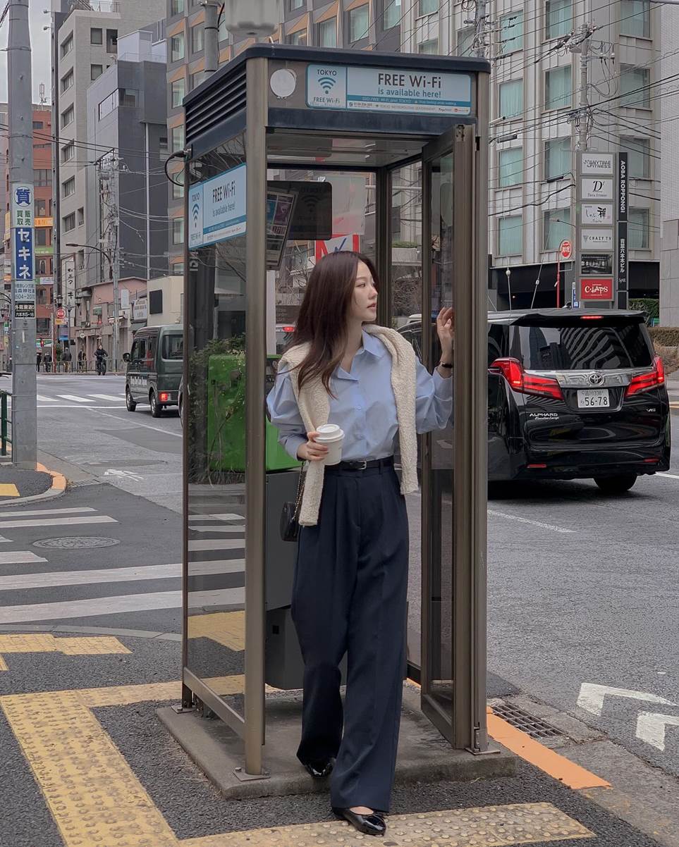 5 mẫu áo sơ mi giúp vẻ ngoài trẻ trung hơn tuổi-3