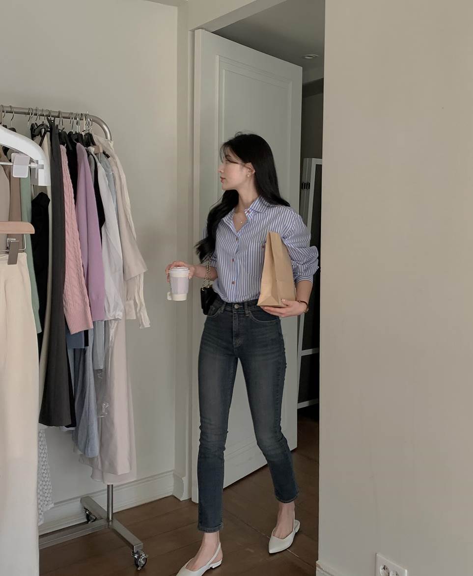 5 mẫu áo sơ mi giúp vẻ ngoài trẻ trung hơn tuổi-4