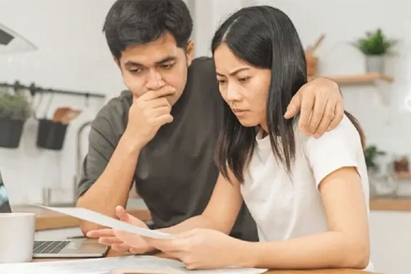 Nhạc vừa bật lên, con gái 5 tuổi đứng dậy nhảy ngay bài lắc hông gợi cảm, biết người dạy những trò lố đó, tôi muốn chuyển trường cho con-3