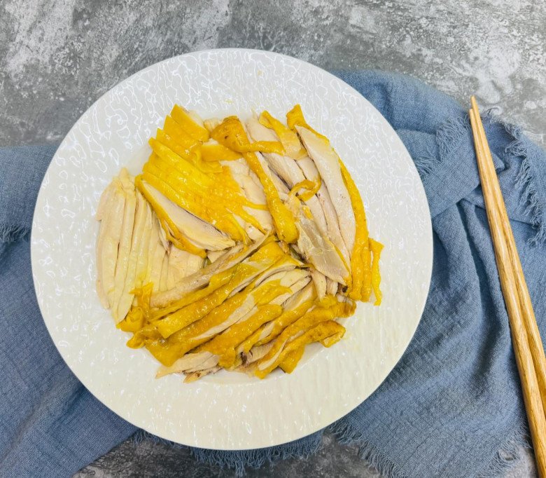 Cuối tuần làm cơm gà Hội An vừa ngon lại dễ ăn, đỡ phải bày biện nhiều món cho cả nhà-6