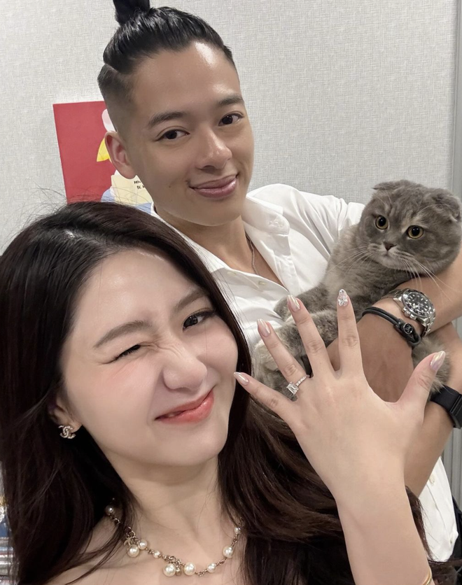 Ảnh cưới của cặp đôi bằng tuổi, vừa tậu penthouse 11 tỷ ở TP.HCM -7