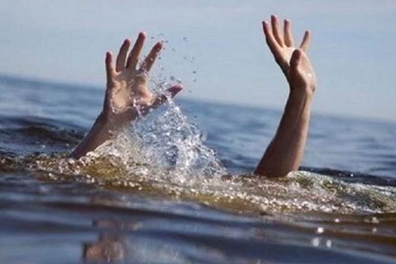 Bơi ra biển cứu bạn, nam sinh lớp 8 ở Quảng Nam mất tích