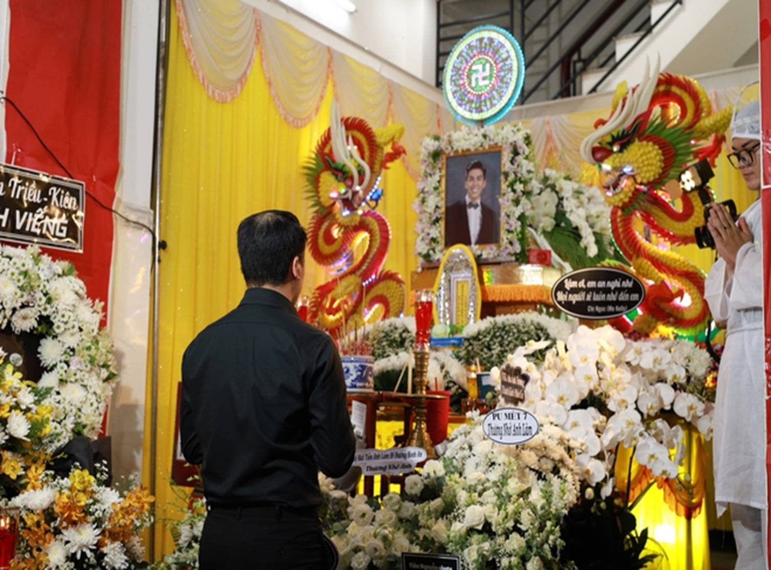 Lâm Nguyễn (Người ấy là ai) đã tự chuẩn bị chi phí cho lễ tang trước khi qua đời-5