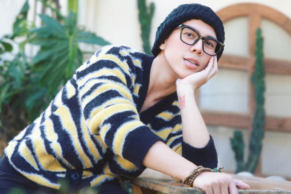 Lễ viếng Lâm Nguyễn (Người ấy là ai): Người thân khóc nghẹn bên linh cữu, bạn bè thất thần tiễn biệt-19