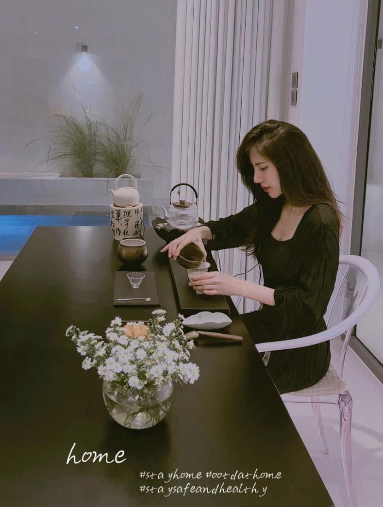 Nữ ca sĩ Vbiz vướng scandal chấn động làm mất trắng danh tiếng, bị mỉa mai ngày này tháng khác, cuộc sống hiện tại gây tò mò lớn-2
