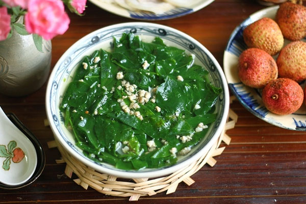 Loại rau chỉ vài nghìn đồng nhưng lượng vitamin C cao hơn cam, chanh-2