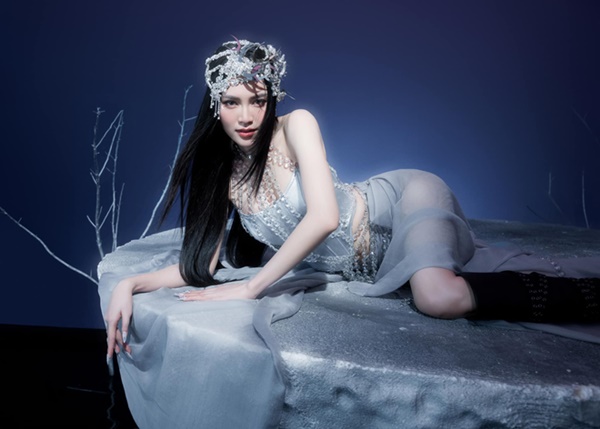 Lan Ngọc gặp rắc rối vì quyết định rời showbiz: Vì đâu nên nỗi?-8