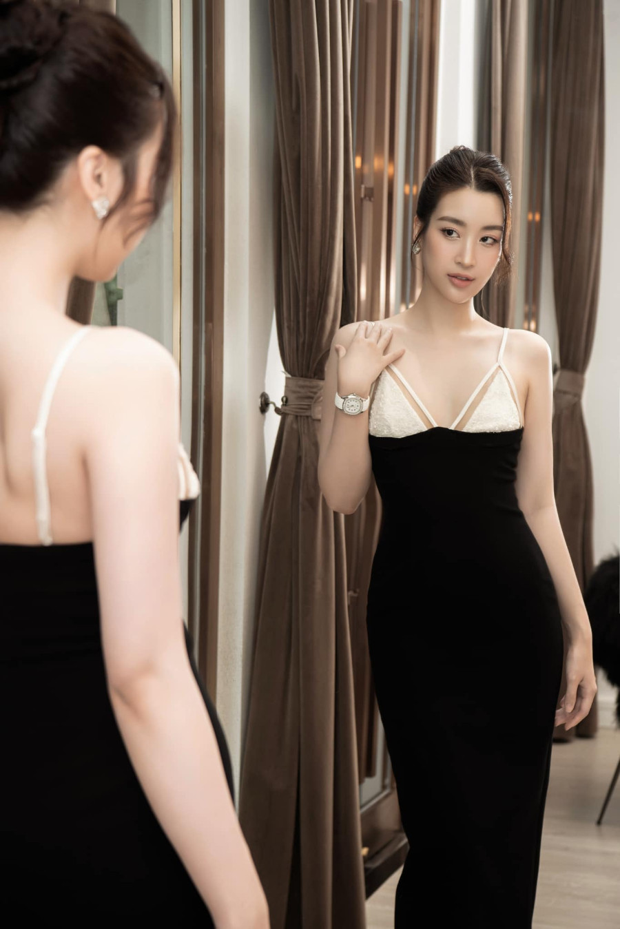 Cuộc sống làm dâu trong gia đình hào môn của hoa hậu Đỗ Mỹ Linh ra sao?-15