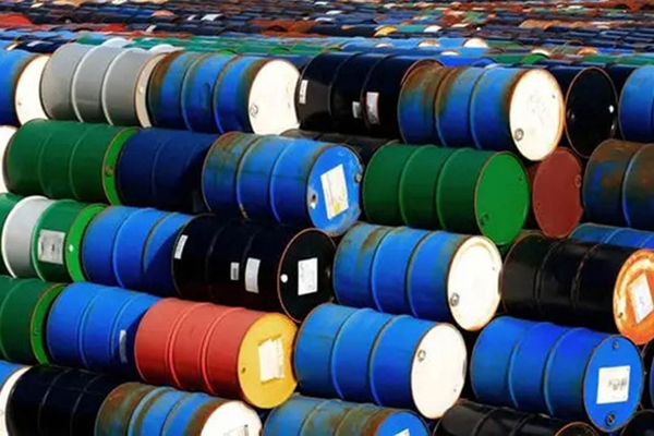 Giá xăng trong nước có khả năng giảm tiếp-2