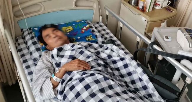 Nghỉ hưu 9 năm nay, lương mỗi tháng 11 triệu, vậy mà ngày bố nằm viện không có đồng nào: sự thật choáng váng trong cuốn sổ ghi chép-1