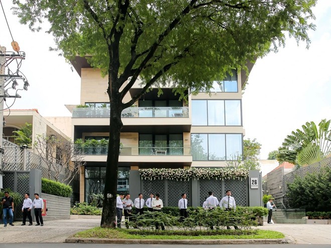 Hoa hậu Thu Thảo sắp về nhà mới rộng đẹp, 2 cơ ngơi từng sống đủ làm nhiều người lác mắt-4