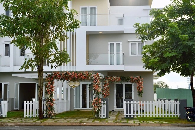 Hoa hậu Thu Thảo sắp về nhà mới rộng đẹp, 2 cơ ngơi từng sống đủ làm nhiều người lác mắt-15