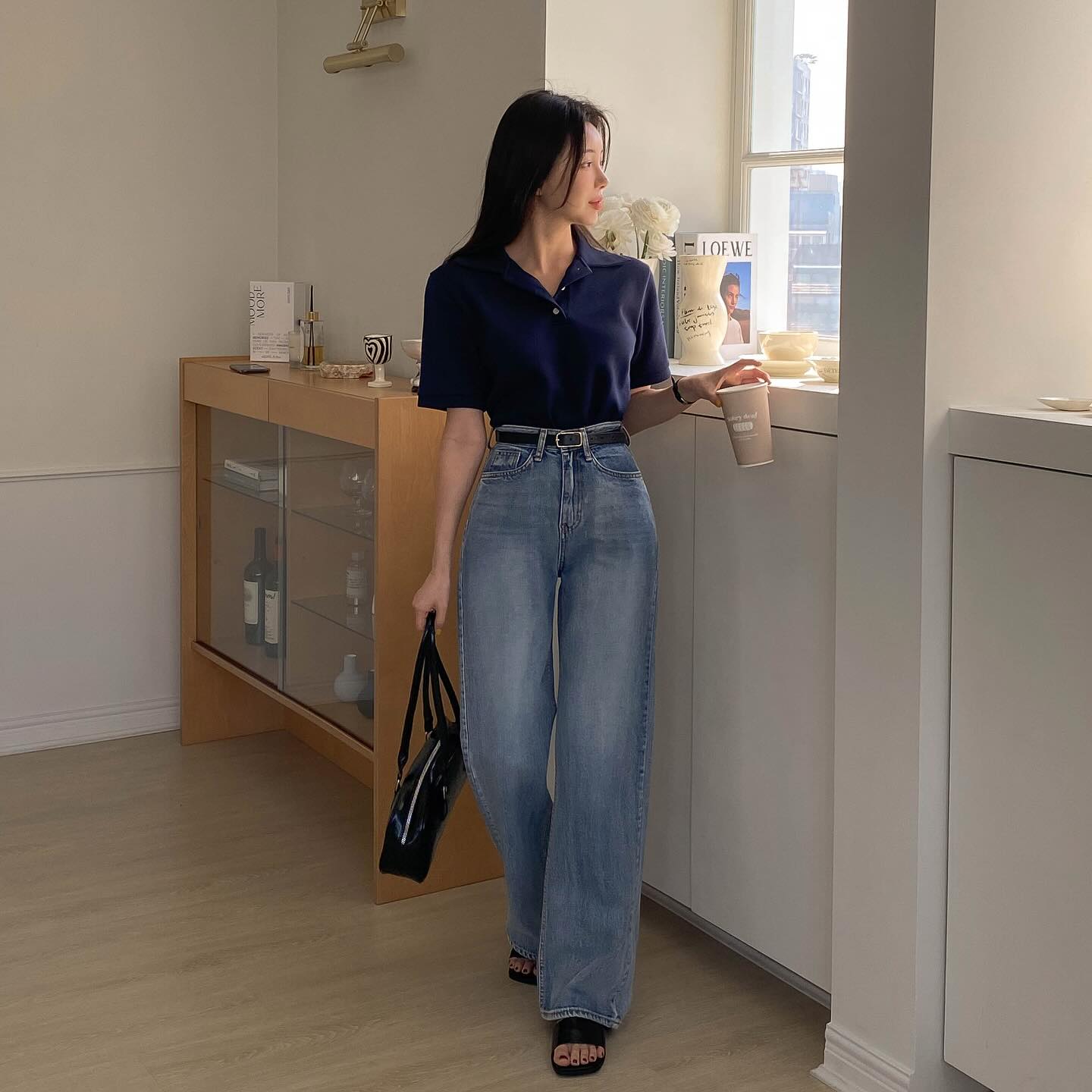 10 cách mặc quần jeans ống rộng chuẩn sành điệu trong mùa hè nóng bức-3