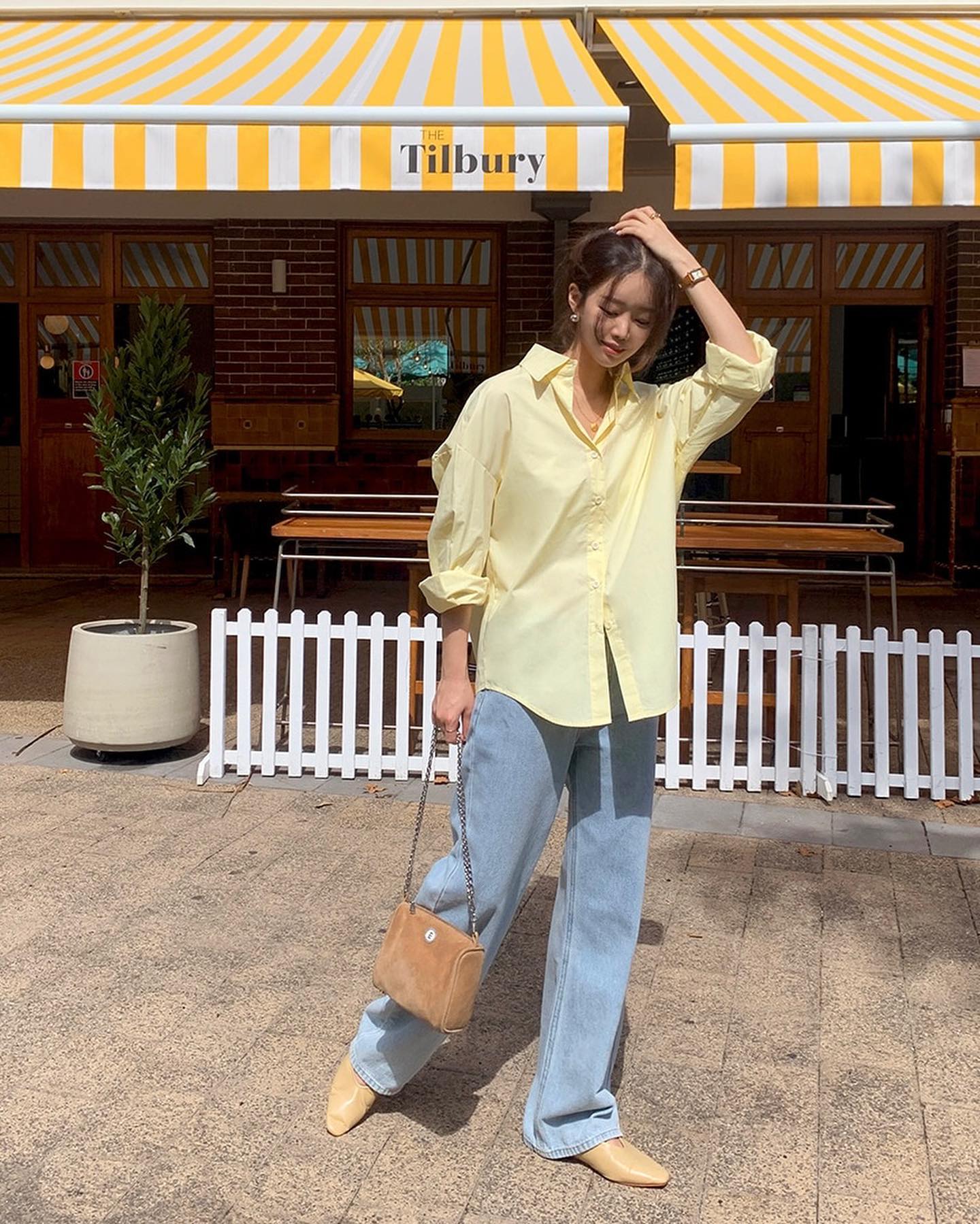 10 cách mặc quần jeans ống rộng chuẩn sành điệu trong mùa hè nóng bức-10