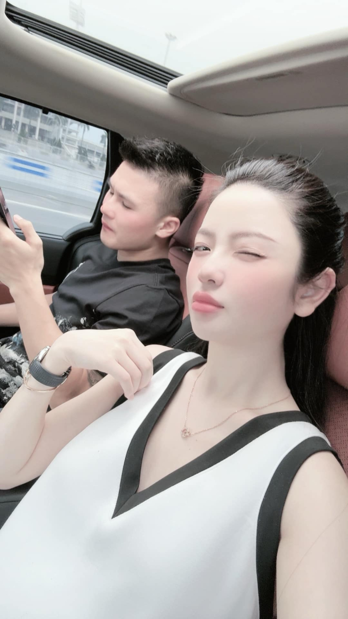 Quang Hải mang nét mặt căng thẳng khi đưa vợ bầu đi ăn sáng, nghe xong lý do Chu Thanh Huyền liền thông cảm-1