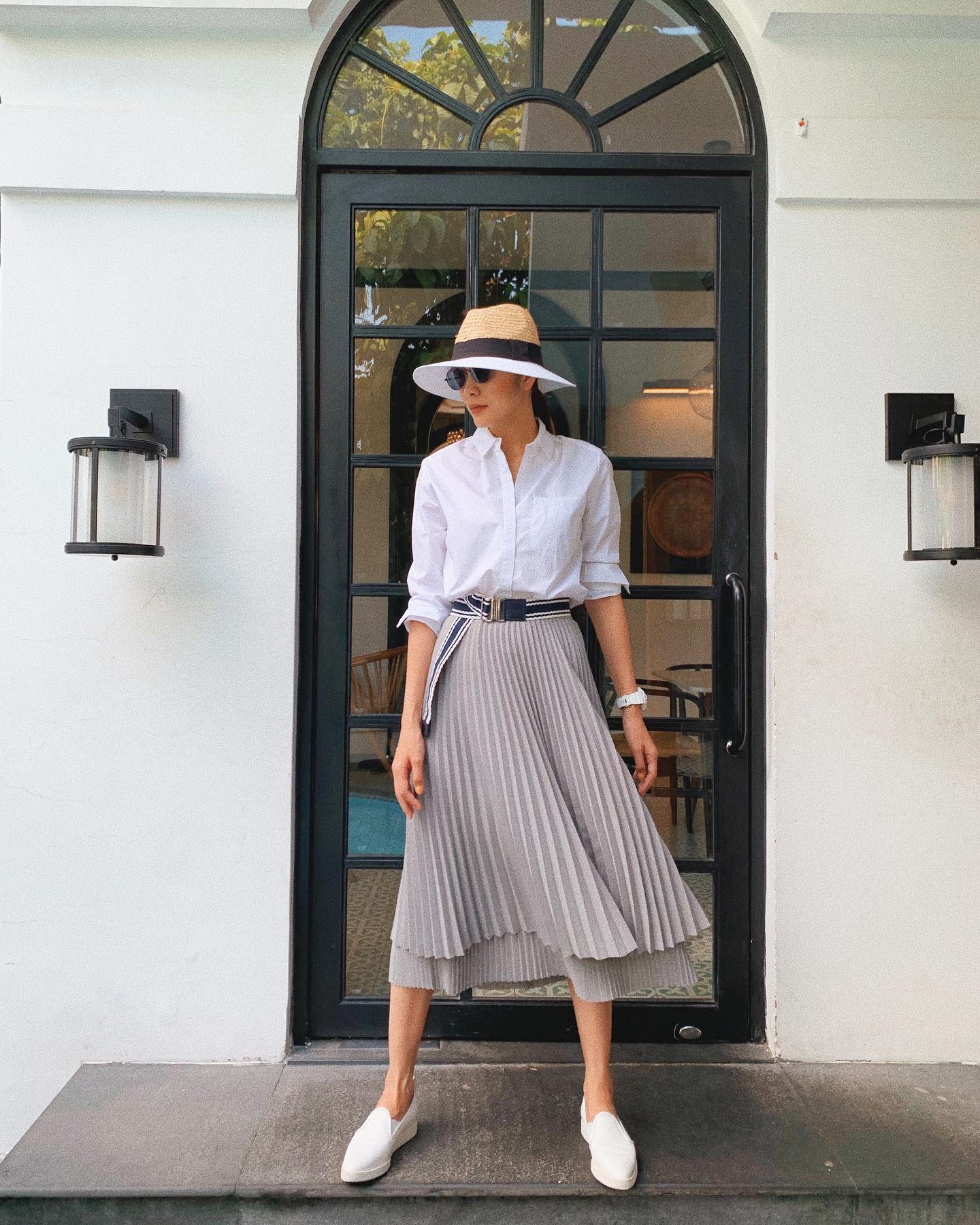 Tham khảo Tăng Thanh Hà cách mặc 3 mẫu chân váy phổ biến trong mùa hè-6