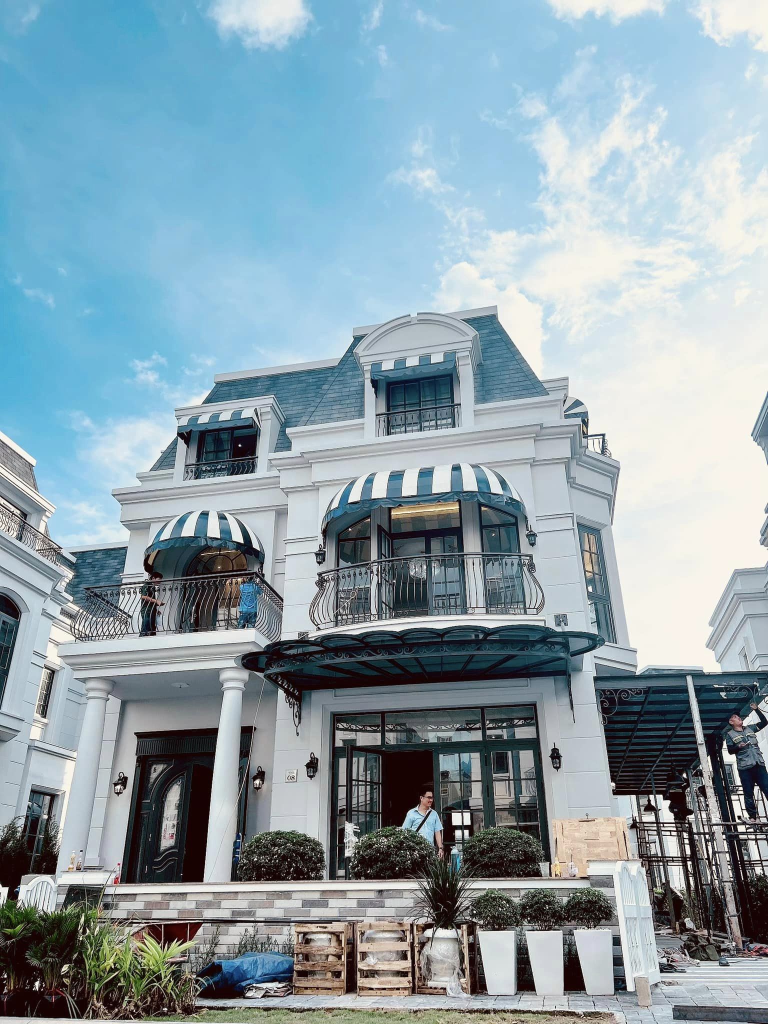 Không gian sống vạn người mơ của nữ đại gia vừa khoe khéo 100 miếng vàng-6