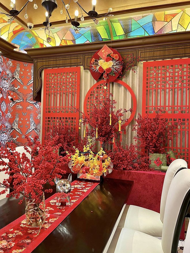 Không gian sống vạn người mơ của nữ đại gia vừa khoe khéo 100 miếng vàng-25