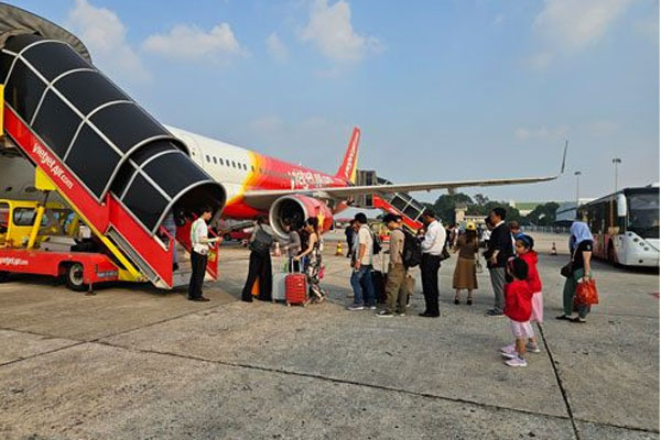 Giá vé máy bay chưa hạ nhiệt, Bộ GTVT chỉ đạo khẩn-2