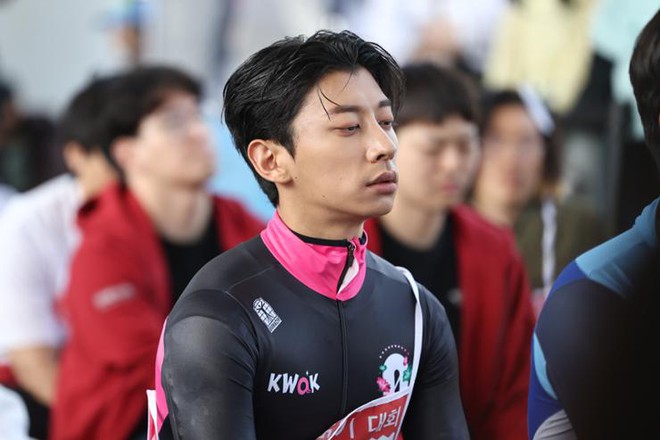 Cuộc thi ngồi đờ đẫn tại Hàn Quốc khiến nhiều người cười ra nước mắt, suốt 10 năm vẫn gây sốt vì một lý do-3