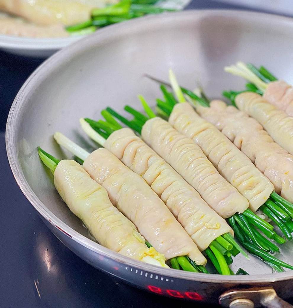 Cách làm khấu đuôi nhồi hành lá nướng thơm lừng, béo ngậy cho ông xã lai rai ngon đã miệng-5