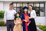 2 con gái vừa xinh xắn vừa đáng yêu, học giỏi của Hoa hậu Hương Giang và chồng Trung Quốc