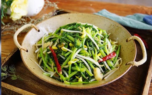 Loại rau rẻ bèo có hàm lượng kali gấp 2 lần thịt bò: Hạ huyết áp và giảm cholesterol cực tốt, người trung niên nên ăn thường xuyên