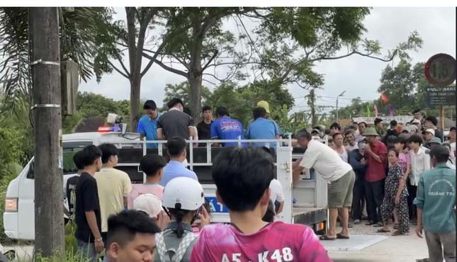 Rơi từ lan can cầu xuống sông, một nam thanh niên tử vong-1