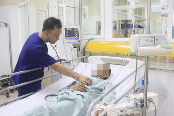 Người đàn ông suýt mất mạng vì ăn loại hải sản kịch độc-1