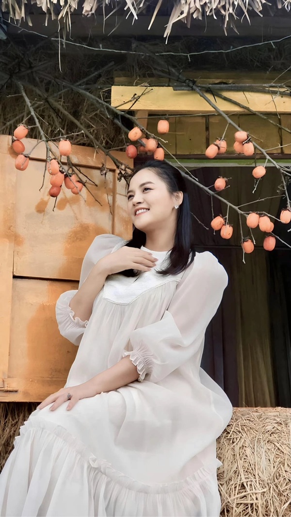 Nhan sắc Thu Quỳnh khi mang bầu lần 2-11