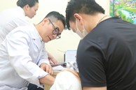 Người mẹ nghi con bất thường giới tính khi kiểm tra 'vùng kín'