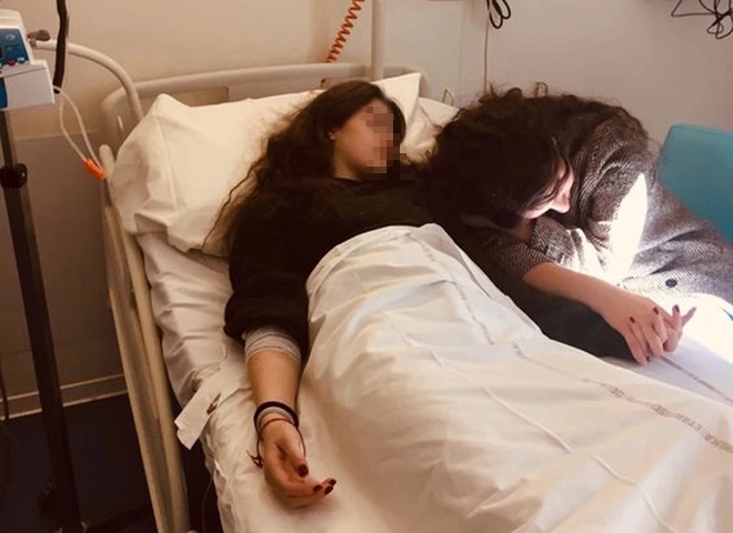 Cô gái 19 tuổi phát hiện ung thư buồng trứng giai đoạn cuối nhờ 1 dấu hiệu ai cũng tưởng tăng cân-1