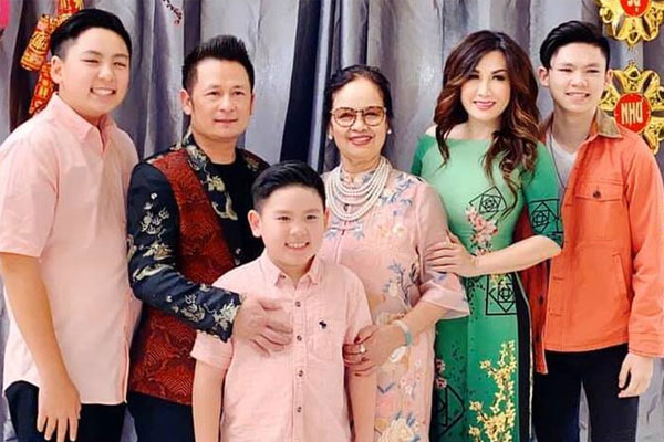 Mối quan hệ đặc biệt giữa mẹ Bằng Kiều với con dâu cũ Trizzie Phương Trinh-2