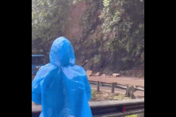 Hơn 300 người có thể đã thiệt mạng trong thảm kịch lở đất ở Papua New Guinea-2