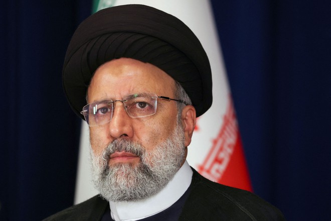 Phát hiện xác máy bay chở Tổng thống Iran: Không có dấu hiệu sự sống-1