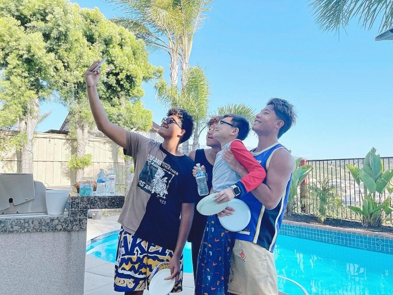 Diệu Hương đóng vai San trong ‘Hoa hồng trên ngực trái’ bây giờ ra sao?-24