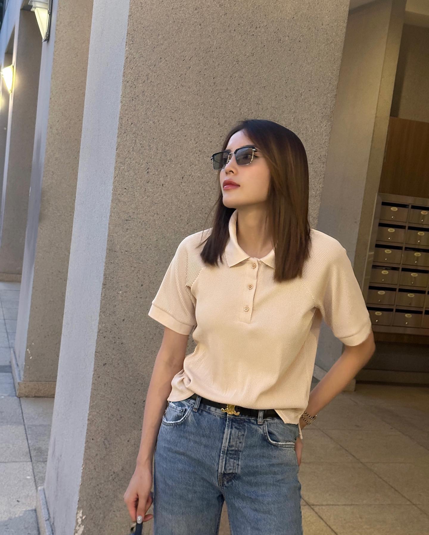 Muốn mặc áo phông đẹp suốt mùa hè, chị em hãy học hỏi 4 mỹ nhân Việt-6