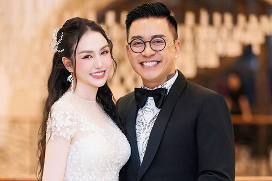 Hương Baby: 'Hôn nhân 10 năm với Tuấn Hưng nhiều sóng gió'