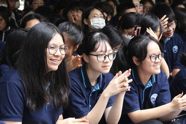 Ổn định tâm lý cho con trước kỳ thi tuyển sinh lớp 10-3