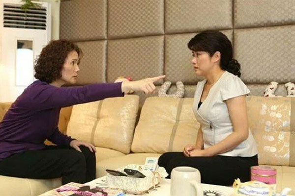 Chồng chết lặng phát hiện mình là người đổ vỏ cho sếp của vợ-2