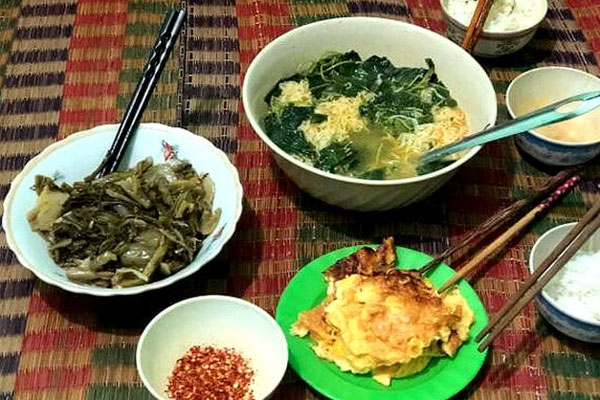 Dựng chái bếp, chàng rể mong chữa lành cho mẹ vợ tuổi xế chiều-3