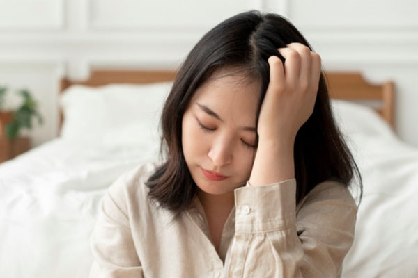 Chồng đi việc công ty ở xa, tôi suýt ngất khi tận mắt thấy anh ta đang làm điều đáng sợ ở một nơi-2