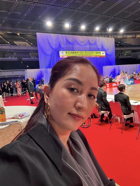 Khánh Thi lên tiếng xin lỗi, Thủy Tiên ấm ức: Im lặng thì bị nói giựt nợ!-2