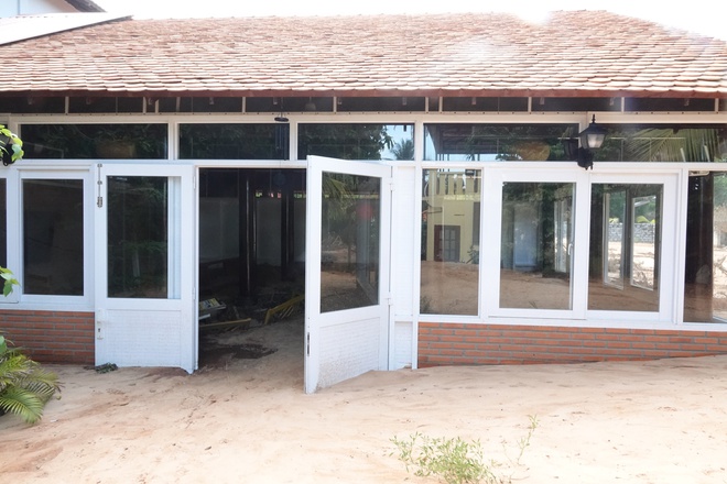 Người dân bàng hoàng kể lại khoảnh khắc lũ cát ập xuống đường Mũi Né: 62 tuổi chưa từng chứng kiến, chỉ 5 phút đã vùi lấp hết tài sản-2