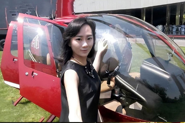 Không bấm nút, đàng trai động viên nữ quản gia 2 câu trước khi ra về-4