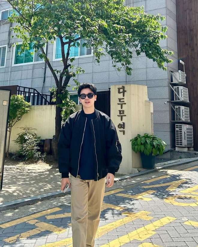 Danh tính em trai phi công Hà Nội hot nhất MXH: 2k1 đã là cơ phó Vietjet, visual cực phẩm, clip mấy giây mà làm các chị 30 cũng phải replay” cả ngày-5